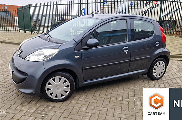 Peugeot 107 1.0-12V XS Airco/Toerenteller